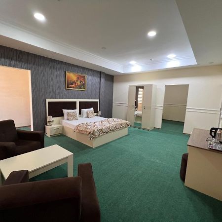 Center Khagani Hotel Баку Екстериор снимка