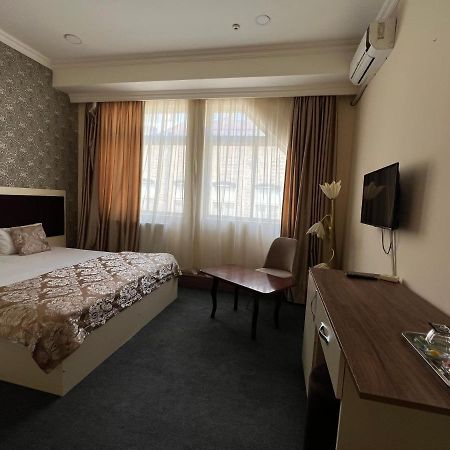 Center Khagani Hotel Баку Екстериор снимка
