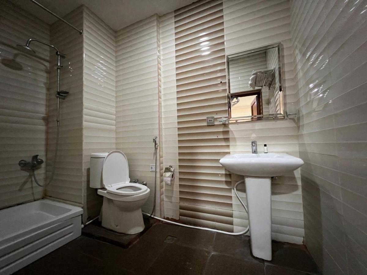 Center Khagani Hotel Баку Екстериор снимка