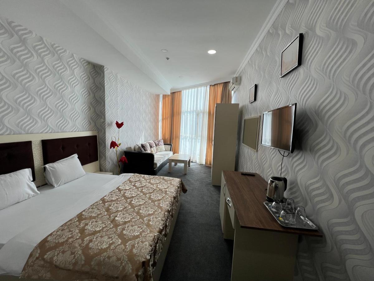 Center Khagani Hotel Баку Екстериор снимка