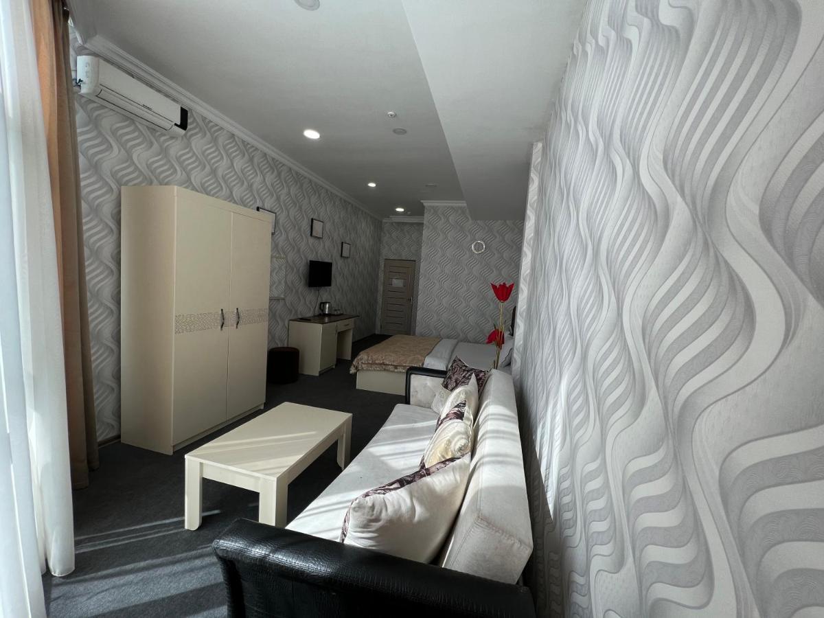 Center Khagani Hotel Баку Екстериор снимка