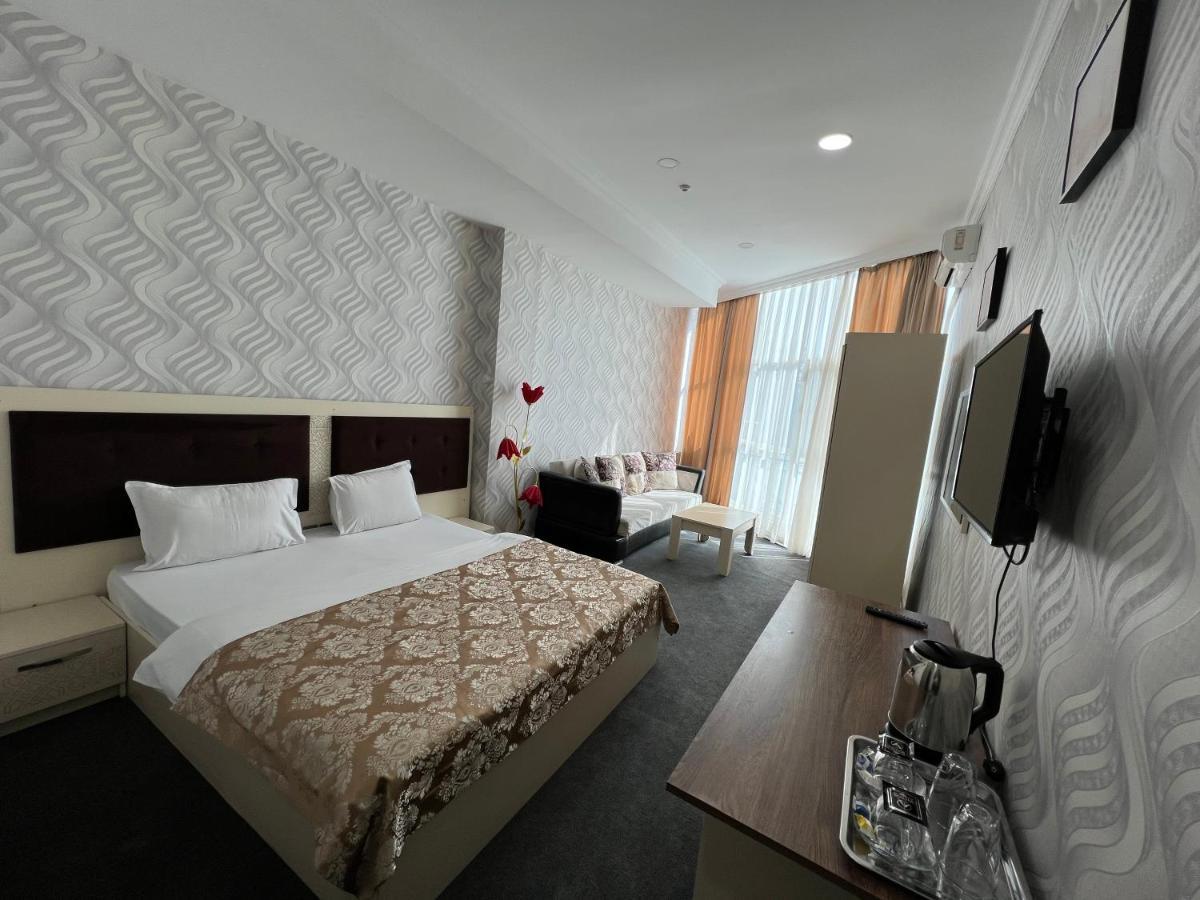 Center Khagani Hotel Баку Екстериор снимка