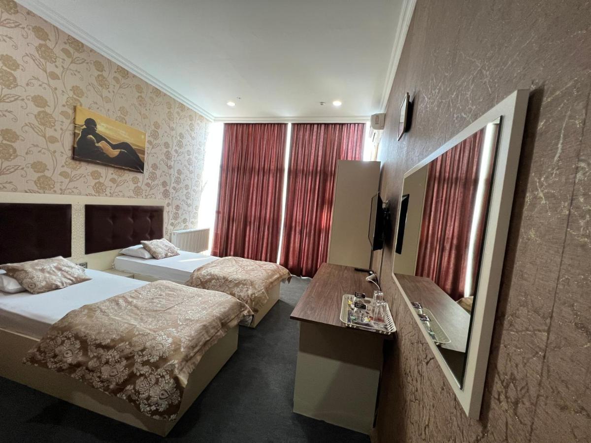 Center Khagani Hotel Баку Екстериор снимка