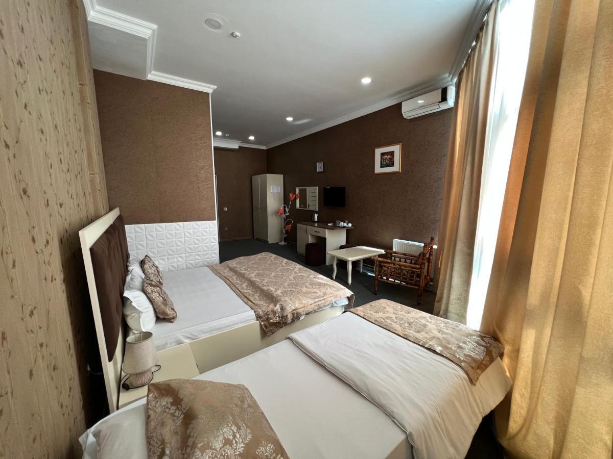 Center Khagani Hotel Баку Екстериор снимка